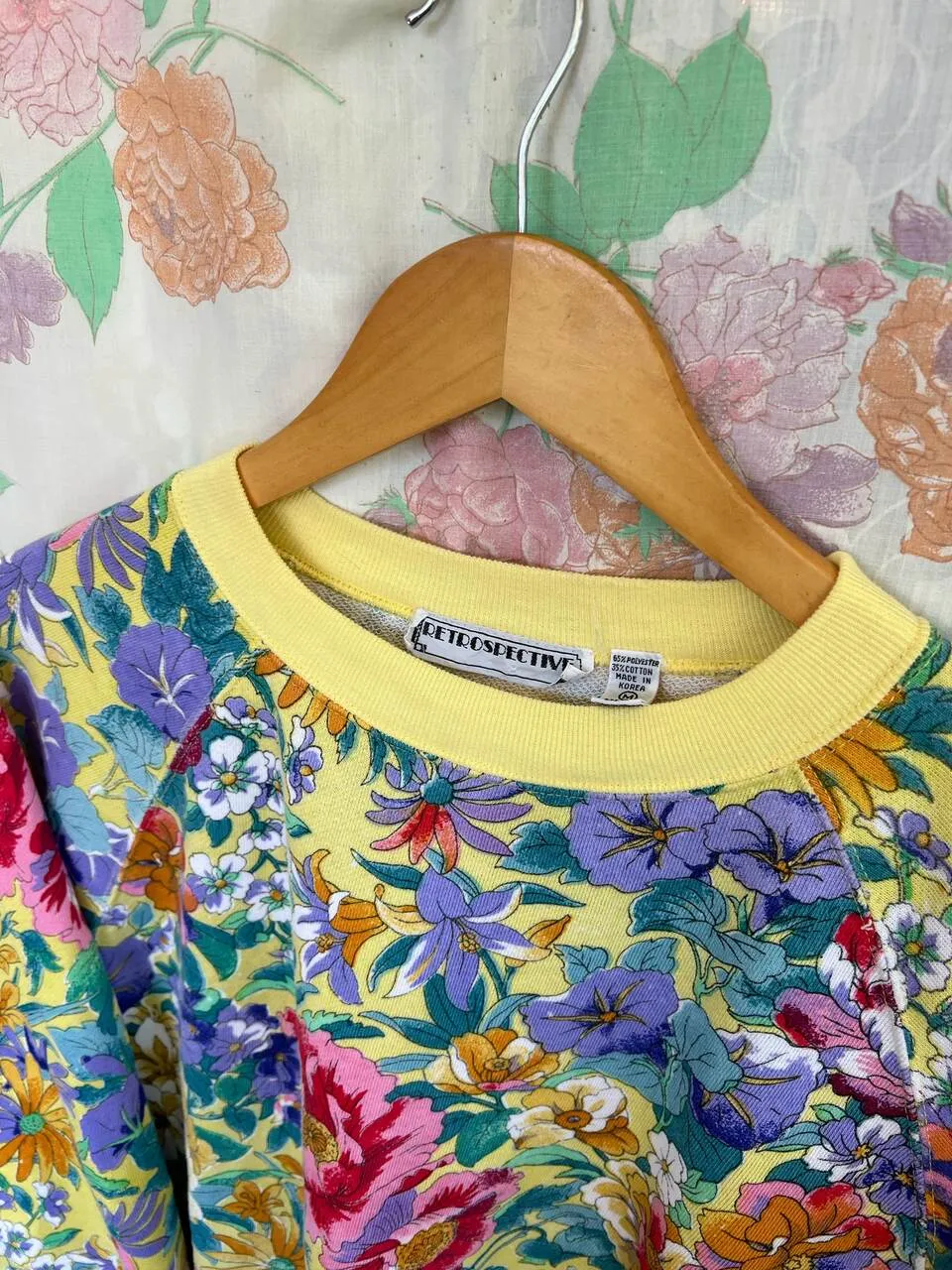 90's Yellow Flower Sweatshirt