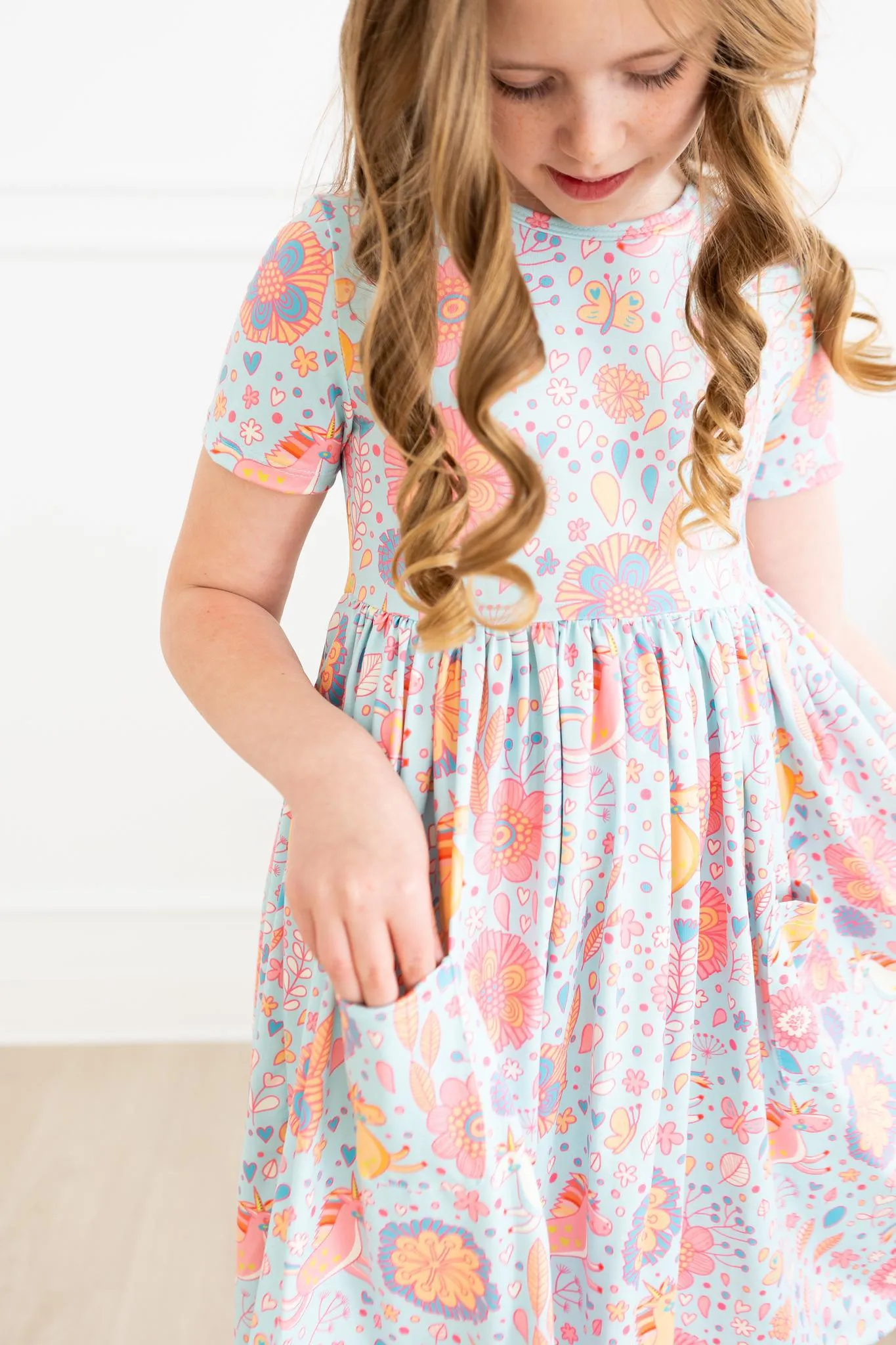 Blue Retro Unicorns S/S Pocket Twirl Dress