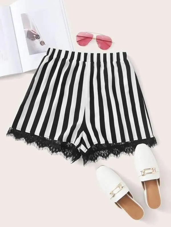 Eyelash Lace Hem Striped Shorts