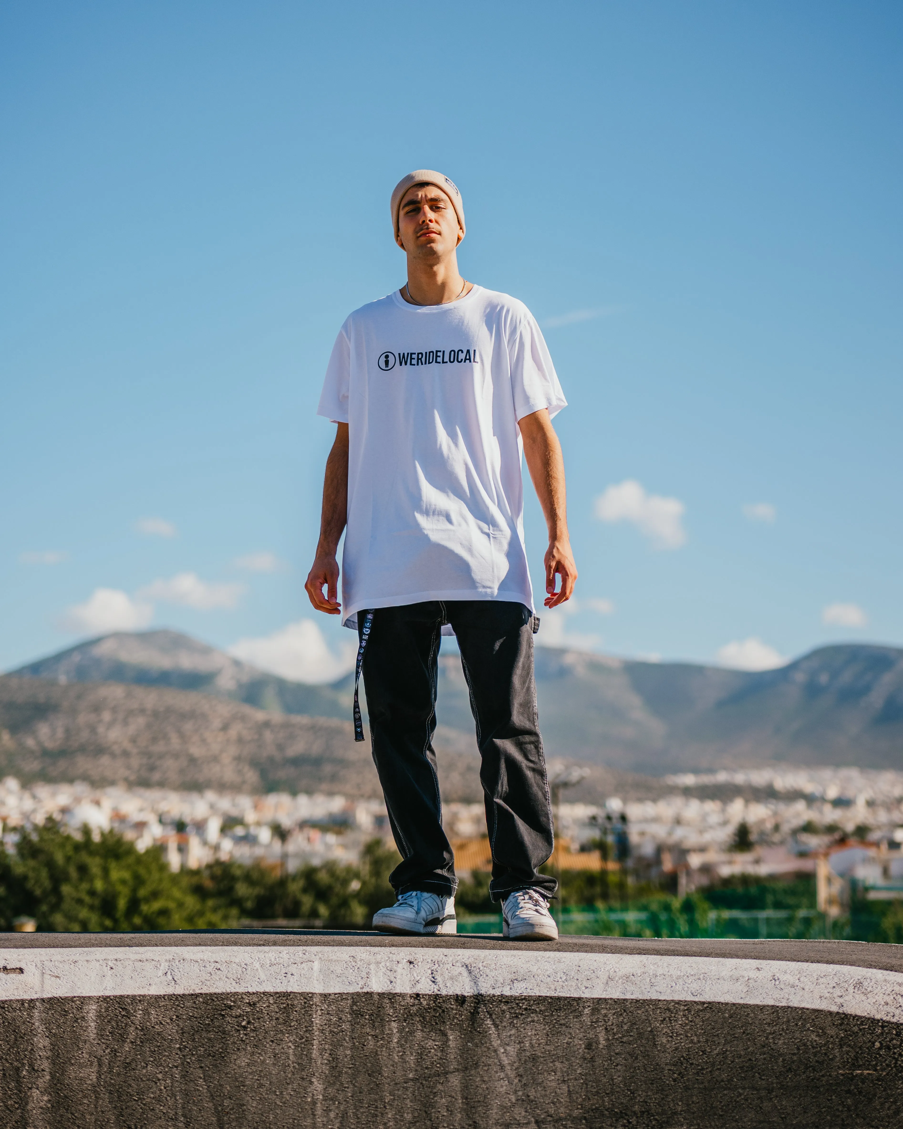 LOGOTYPE WHITE TEE